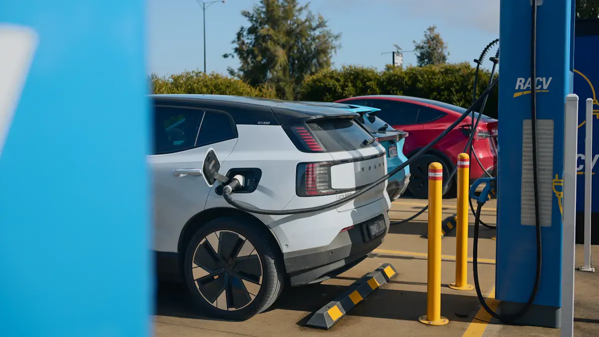 Aplikasi dalam Komponen EV