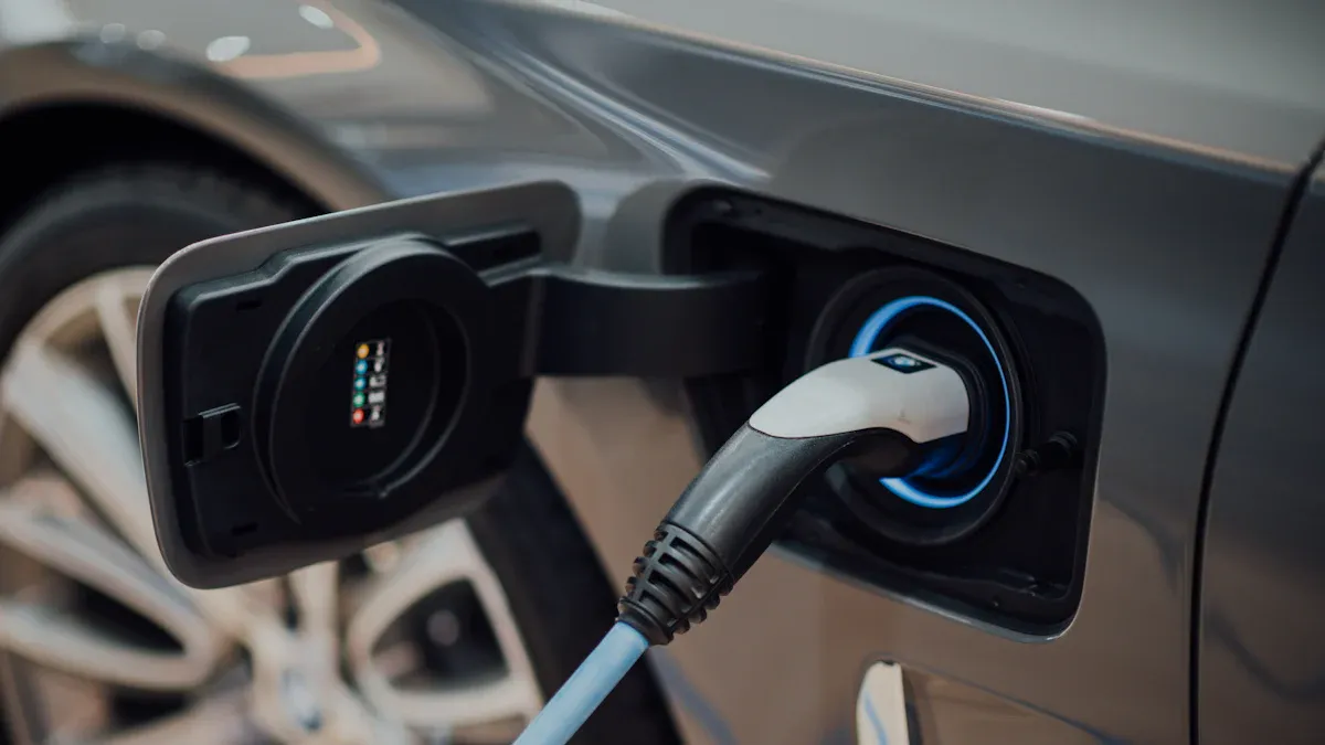 Lợi ích của mạ bạc cho đầu nối EV