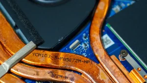 如何提升高密度半導體封裝用銅基板的互連性能?