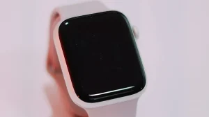 Dải thép niken mạ sẵn là gì và tại sao nhà sản xuất TWS/Smartwatch lưới chắn EMI siêu mỏng phụ thuộc vào nó