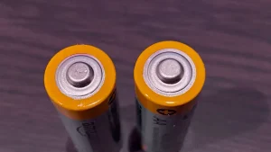 Was ist chemisches Ätzen und warum es das bevorzugte Verfahren für 4680/4695 Batteriegehäuse ist